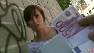 PUTA LOCURA Spanish Nubile needs fast currency