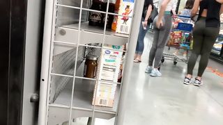 Warm Mother and daughter Sneaked