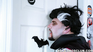 Ebony goddess Cecilia Lion banged after glory hole blowjob