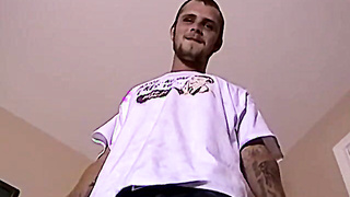 JoeSchmoeXXX.com - Hot stud Scott erupts a huge load all over his towel