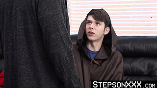 Slender cutie Dakota Lovell and Armando de Armas play with each others throbbing light sabers