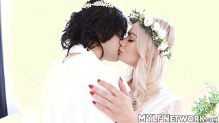 Cute stud Elias Cash impregnates her blonde and yummy step mom