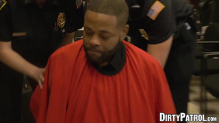 Curvaceous Joslyn oralled before BBC insertion in threesome