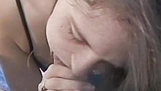 Amateur chick makes him cum by sucking him off real good