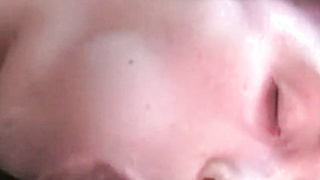 Amateur chick makes him cum by sucking him off real good