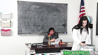 Handsome brunette babe Jenna Reid is ready to fuck hard