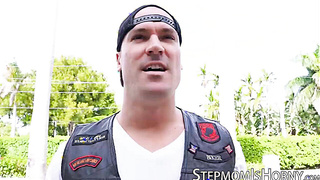 Stepson bangs his stepmom and her thick stepdaughter hardcore style