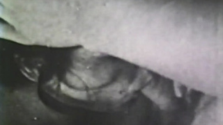 MILF pornstar fucked and orally pleasured in vintage porn