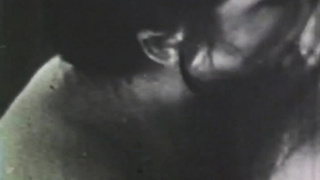 MILF pornstar fucked and orally pleasured in vintage porn