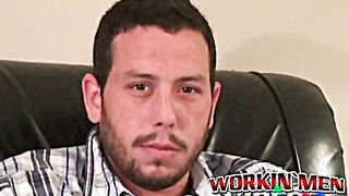 Mature jock sprays jizz all over the place after jerk off