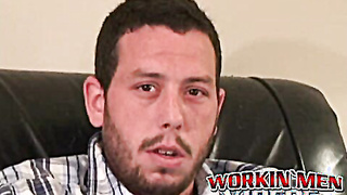 Mature jock sprays jizz all over the place after jerk off