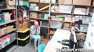 Black teen with short hair has her pussy hammered missionary