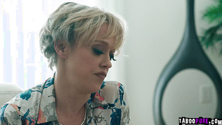 Dee Williams fucks with her client Oliver Davis