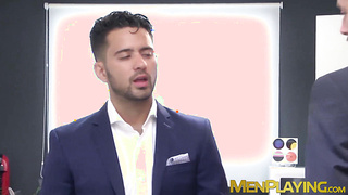 Pretty jock Robbie Rojo gets kinky and passionate rimming