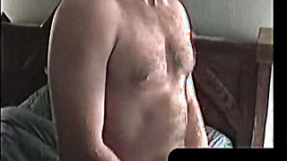 MenWorkinXXX.com - Bob is a great looking guy enjoying anonymous faceless fun