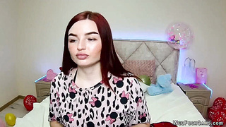 Redhead amateur babe shows tattoos