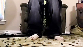 JoeSchmoeXXX.com - Amateur twink Bruce takes a long black cock in his ass