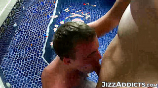 Teenager skater man Jacob Marteny was invited to a three-way plowing in the steamy bathtub