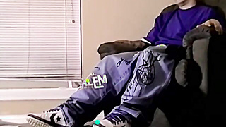 JoeSchmoeXXX.com - Walter gets adorable head from Jason after penis pruning