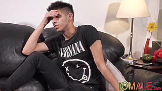 Super-naughty teenage Jairo Diaz sits on a hard fuckpole while squealing