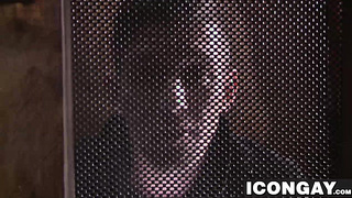 Lovely Ty Roderick deepthroats Alexander Gustavos firm manstick