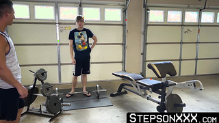 Torned Jax Thirio crammed Jesse Boltons jiggish lips with his mammary jizz