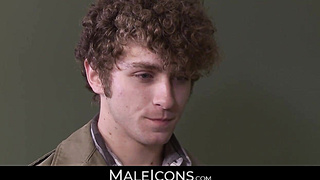 MaleIcons.com - Calvin Banks' sexual confusion and curiosity leading to a wild poke