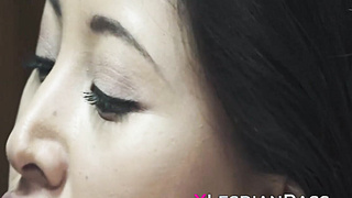 Super-cute lezzy Vanessa gargles nips and shovels her frigs into the saluting gash of Cristina