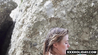 Eyla Moores furry gash receives flamy beach orgy