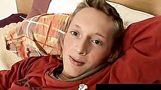 ToesXXX.com - Youngster Veso's sole demonstrate and powerful solo spunk-pump tug