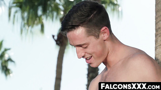 FalconsXXX.com - Dude trains bulky queer to ravage his rump deep and stiff
