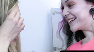 COUGAR Tina Tolley orally joins teenies Belle Jolie and Rokky Horror