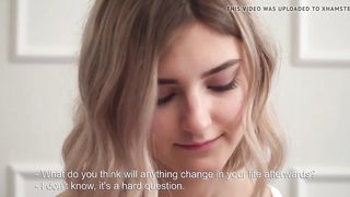 Ultra-Cute teenie Tieny Mieny loses her v-card with a youthfull man