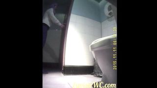 EGOISTE REST ROOM (MOV 44)