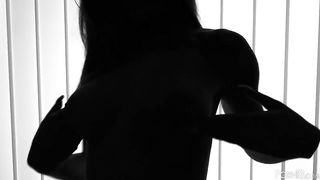 Mind-Blowing dancer Lita Phoenix