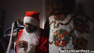 Sweat-soaked and harsh tribbing on the bed by inked Rocky Emerson and blond girl-on-girl Aiden Ashley