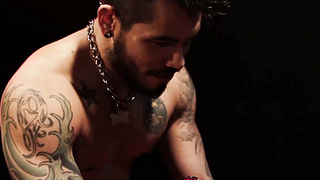 Uber-cute youngster Armond Rizzo receives a double penetration before combusting in geysers of man chowder