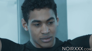 Gym mates Mateo Fernandez and Zario Travezz set aside the weights to have hook-up