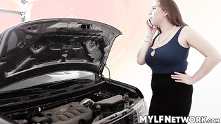 Alex Chance offers her cooter to Charlie Mac to repay his graciousness