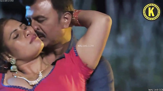 Desi Cougar fuckfest in Outdor