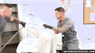 InfernoDungeon.com - Wrex Wylde dual fisted by Archer Croft and Brock Kniles