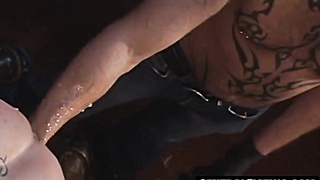 CentralFisting.com - Dax Reed's palm opens up Steve Cannon