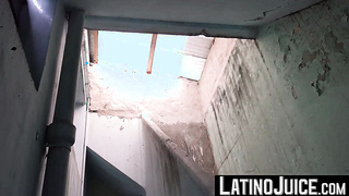 Fascinating latino Eloy gobbleed my salami until I pull out my spunk on his face