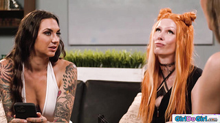 Who is up for an deep throat girl-on-girl threeway?