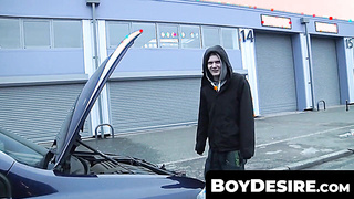BoyDesire.com - Homo spitroast after a undirected van pickup
