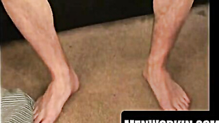 Solo amateur works his yam-sized dinky till jism splashes