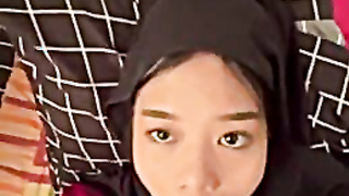 Konten Ukhti Dera Anjela Terbaru