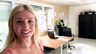 Miss Alice, The Most Beautifiul Assistant - Miss Alice Wild