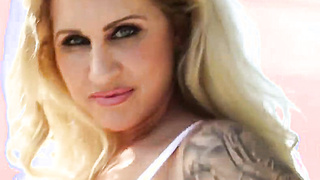 ANGEL SEARING - Ash-blonde COUGAR with yam-sized breasts wants young meatpipe inwards her