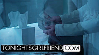 Supah Sumptuous COUGAR, Reagan Foxx, Makes A Wish Become A Reality